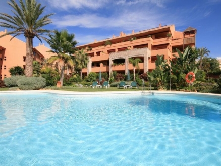 Bahia De Marbella property: Apartment for sale in Bahia De Marbella 214687