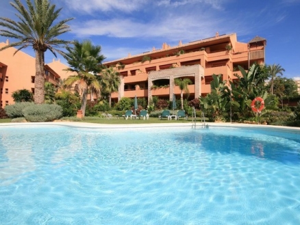 Bahia De Marbella property: Apartment for sale in Bahia De Marbella 214688