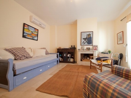 Apartment with 1 bedroom in town 214690