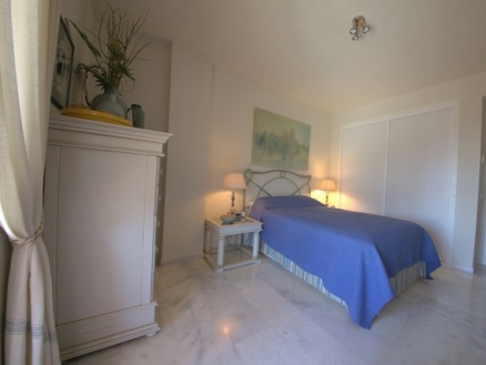 Malaga property | 2 bedroom Apartment 214698