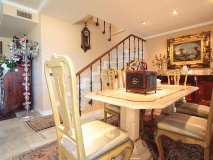 Apartment with 3 bedroom in town 214700