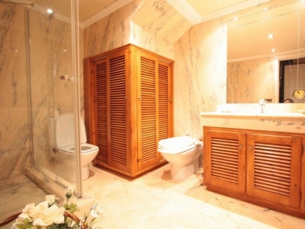 Malaga property | 3 bedroom Apartment 214700
