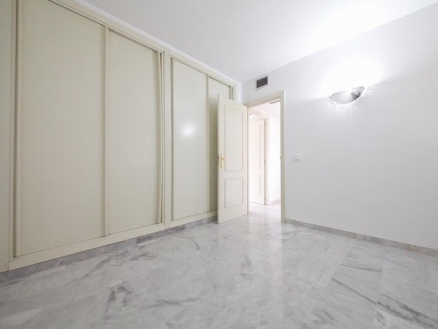 Nueva Andalucia property: Malaga Apartment 214713