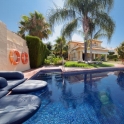 Villa for sale in town 214718
