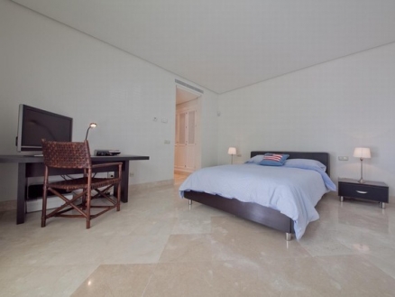 Malaga property | 3 bedroom Apartment 214721