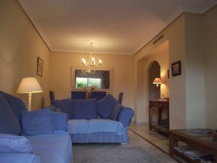 Nueva Andalucia property: Apartment with 2 bedroom in Nueva Andalucia 214726