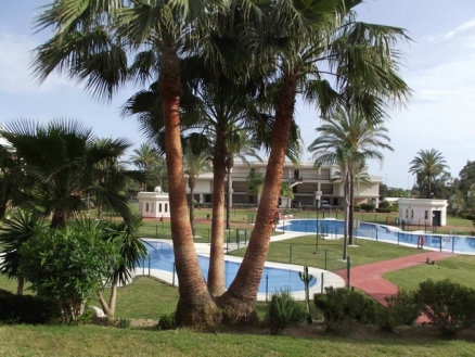 Nueva Andalucia property: Nueva Andalucia Apartment 214726