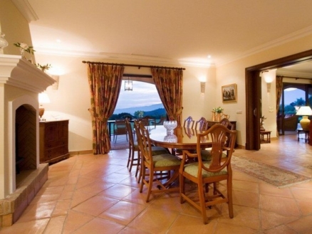 Benahavis property: Villa with 5 bedroom in Benahavis 214730