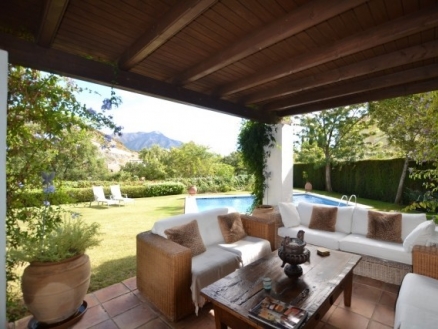 Benahavis property: Villa with 4 bedroom in Benahavis 214735