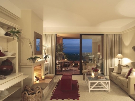 Benahavis property: Apartment for sale in Benahavis, Spain 214746