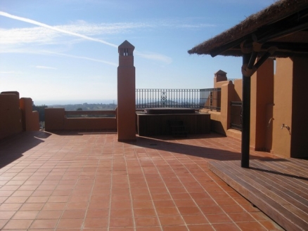 Benahavis property: Malaga Apartment 214746