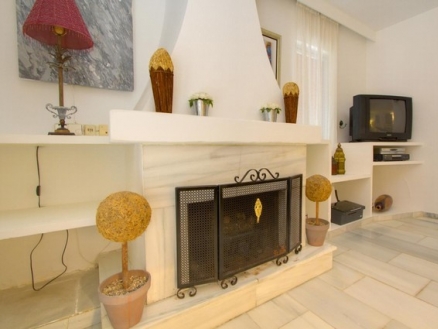 Nueva Andalucia property: Townhome with 3 bedroom in Nueva Andalucia 214750