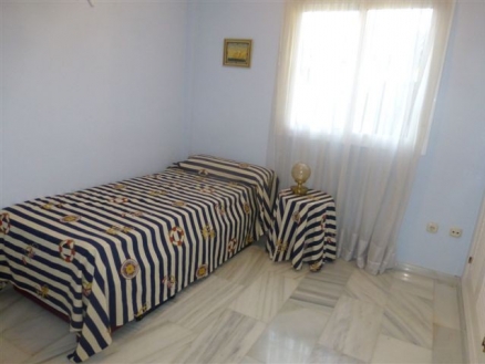 Malaga property | 4 bedroom Villa 214757