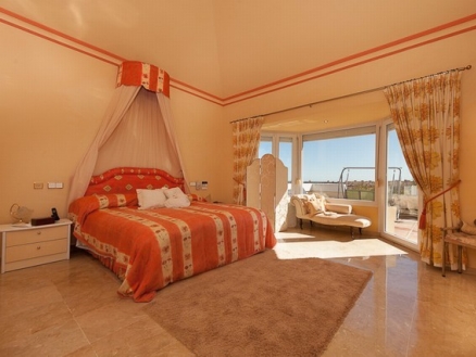 Elviria property: Villa in Malaga for sale 214759