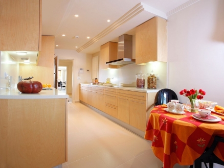 Estepona property: Apartment for sale in Estepona, Malaga 214770