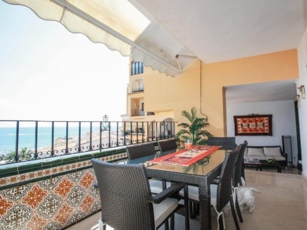 Malaga property | 4 bedroom Apartment 214797