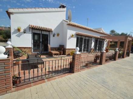 Alhaurin El Grande property: Villa for sale in Alhaurin El Grande, Spain 214804