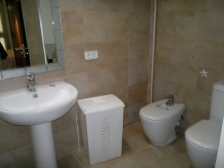Townhome with 3 bedroom in town, Spain 214806