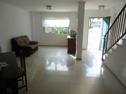 Townhome with 3 bedroom in town, Spain 214813