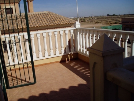 Villa for sale in town, Spain 214846