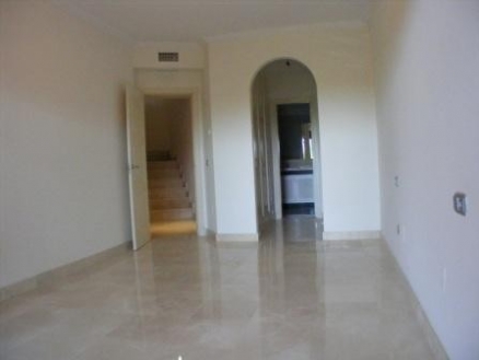 Estepona property: Apartment for sale in Estepona, Spain 214851