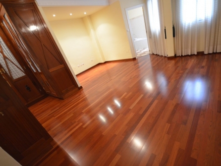 Malaga property: Malaga property | 4 bedroom Apartment 214852