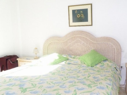 Apartment with 2 bedroom in town 214881