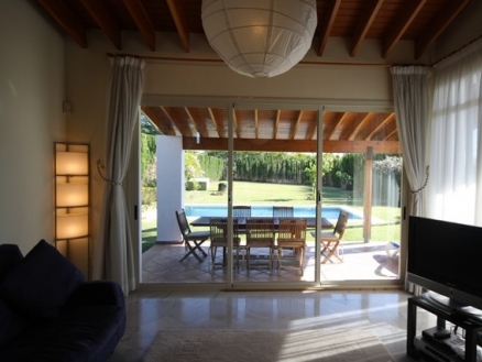 Benahavis property: Villa in Malaga for sale 214883