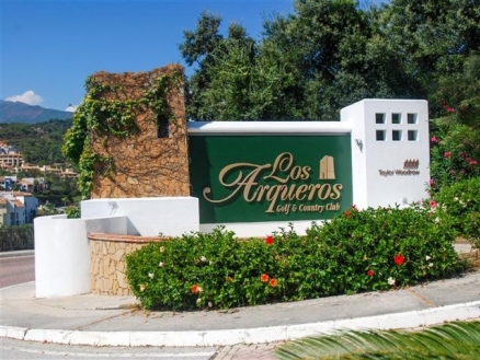 Los Arqueros property: Land with bedroom in Los Arqueros 214897