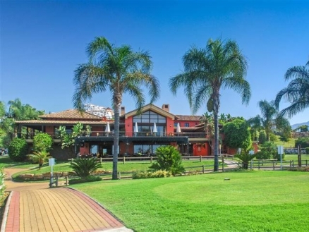 Los Arqueros property: Land for sale in Los Arqueros, Malaga 214897