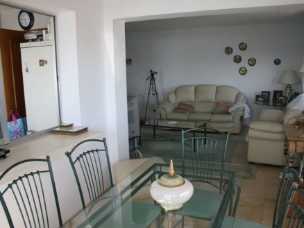 Estepona property: Apartment with 2 bedroom in Estepona 214908