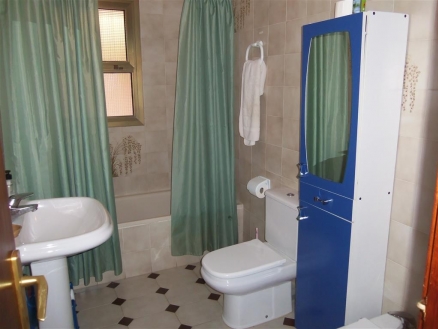 Coin property: Malaga property | 3 bedroom Villa 214913