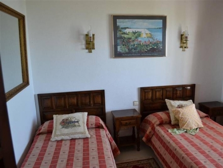 Marbella property: Malaga property | 3 bedroom Villa 214921
