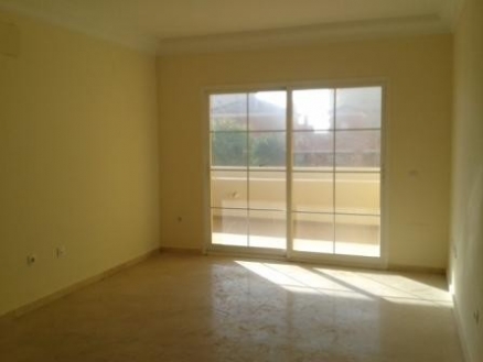 Estepona property: Apartment for sale in Estepona, Spain 214922