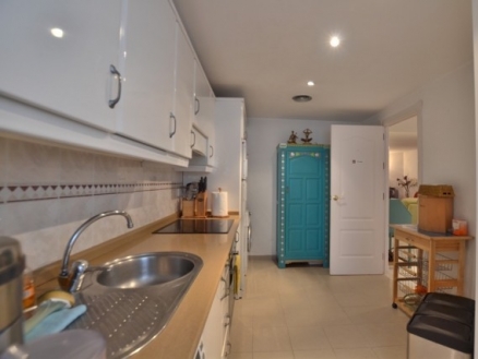 Nueva Andalucia property: Townhome with 4 bedroom in Nueva Andalucia 214937