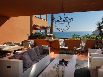 Estepona property: Townhome with 3 bedroom in Estepona 214946
