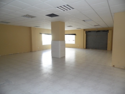 Estepona property: Commercial with bedroom in Estepona, Spain 214958