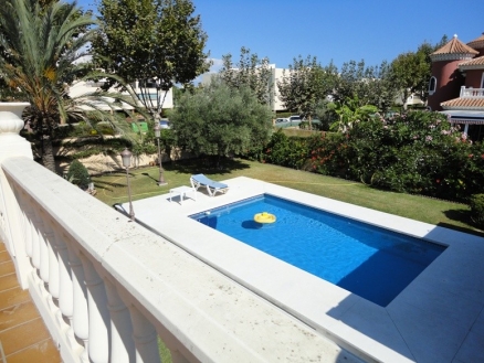 Malaga property: Villa with 4 bedroom in Malaga 214960