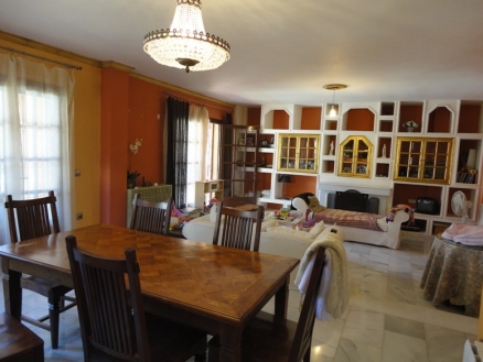 Malaga property: Malaga property | 4 bedroom Villa 214960
