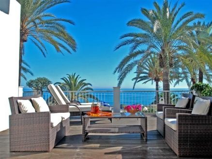 Villa for sale in town 214963