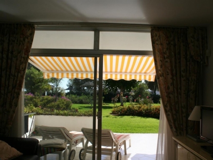 Miraflores property: Apartment for sale in Miraflores, Spain 214970