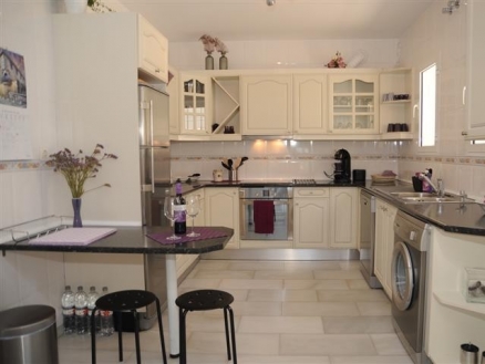 Villa for sale in town, Malaga 214977