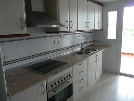 Estepona property: Apartment for sale in Estepona, Malaga 214987