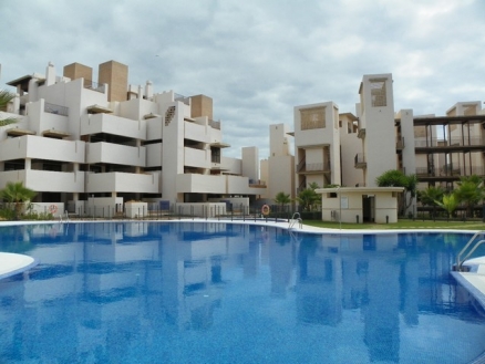 Estepona property: Apartment for sale in Estepona 215000