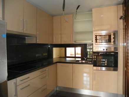 Estepona property: Apartment for sale in Estepona, Spain 215001