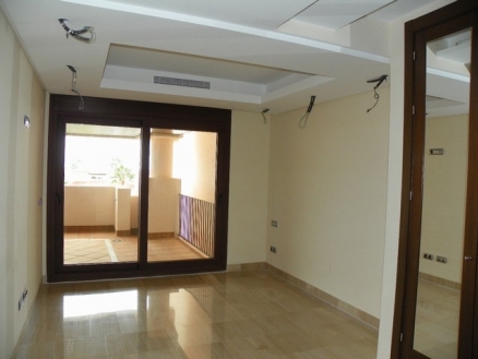 Estepona property: Apartment with 1 bedroom in Estepona, Spain 215001