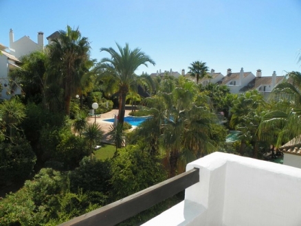 Marbella property: Townhome with 4 bedroom in Marbella, Spain 215004