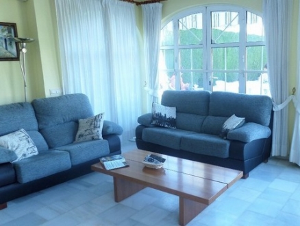 Townhome with 2 bedroom in town, Spain 215005