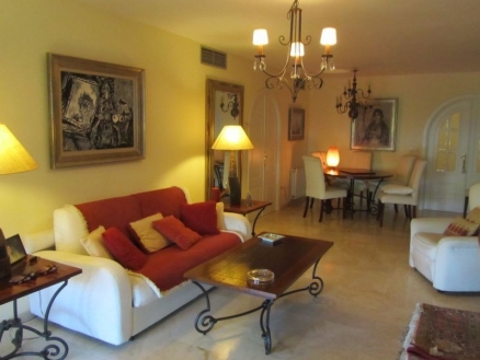 Marbella property: Apartment for sale in Marbella, Spain 215008
