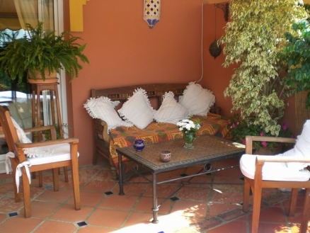 Villa for sale in town 215012